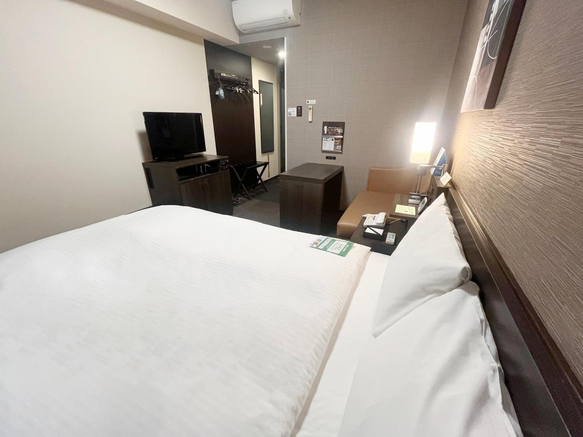 ​Hotel Route-Inn Ube​ Ngoại thất bức ảnh