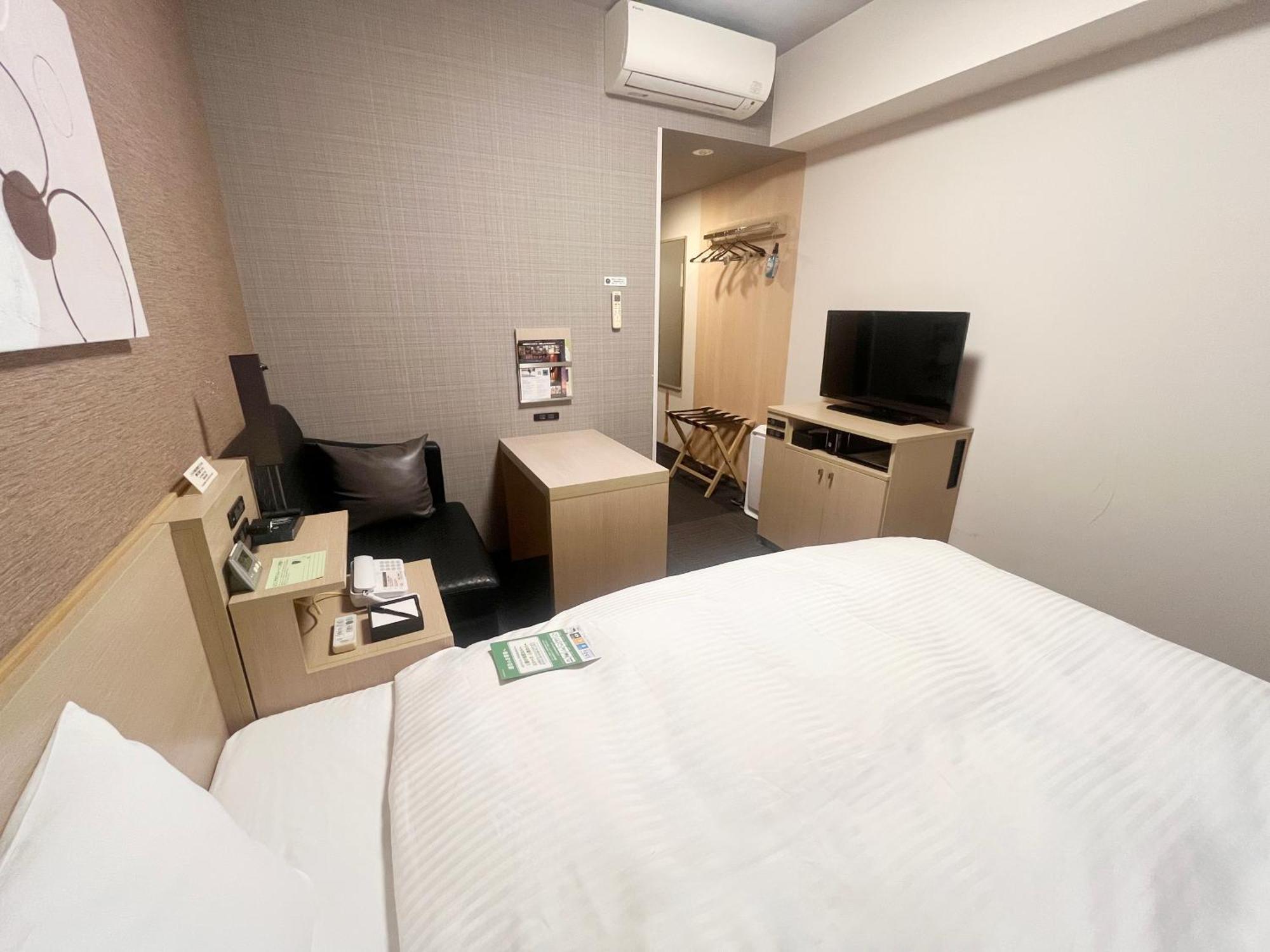 ​Hotel Route-Inn Ube​ Ngoại thất bức ảnh